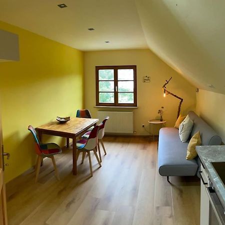 Neu Renoviertes 2Zi Appartment Im Dg Feldkirch Exterior photo