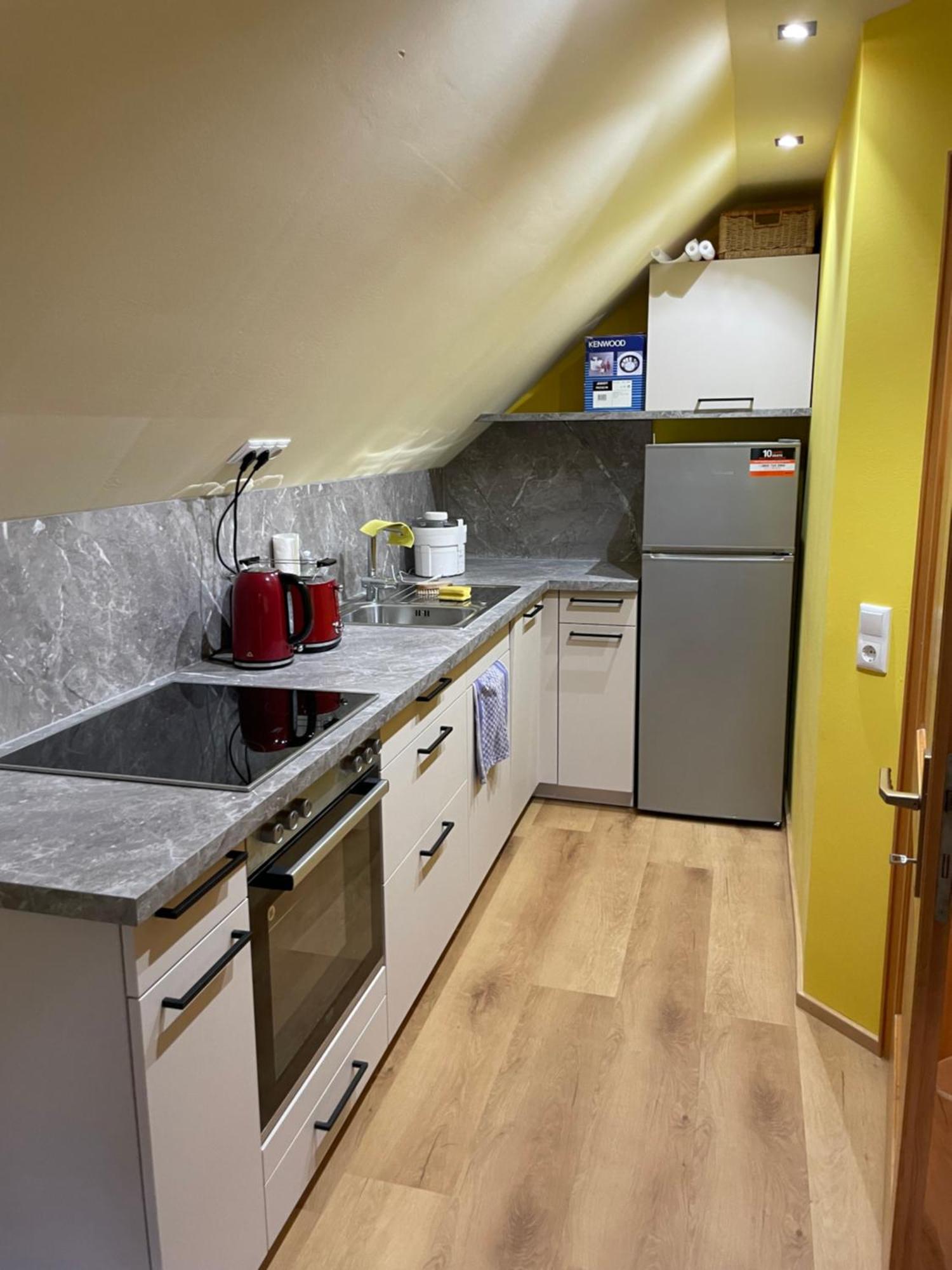 Neu Renoviertes 2Zi Appartment Im Dg Feldkirch Exterior photo